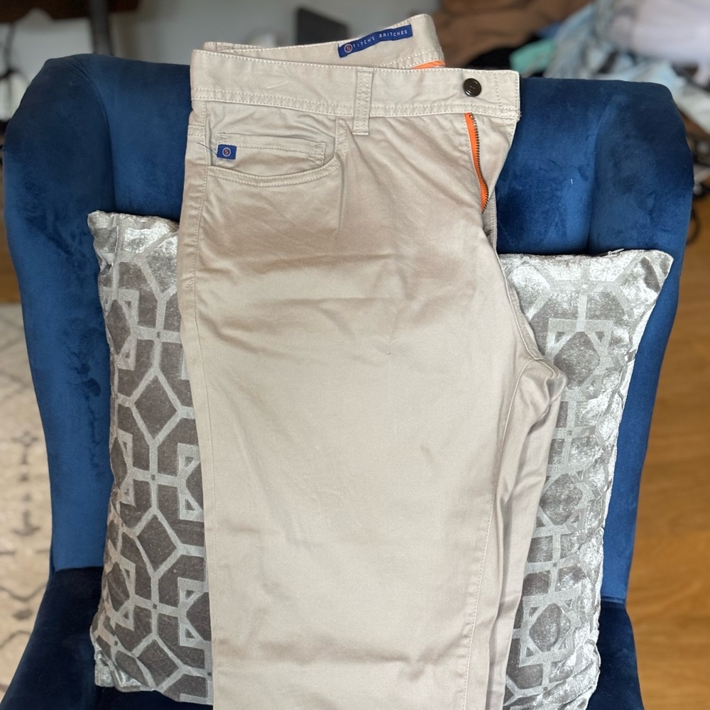 Stitch khaki pants